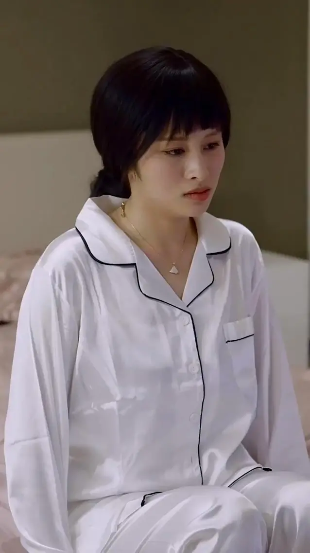 《绝顶重生的女人》：复仇与救赎交织的惊险旅程